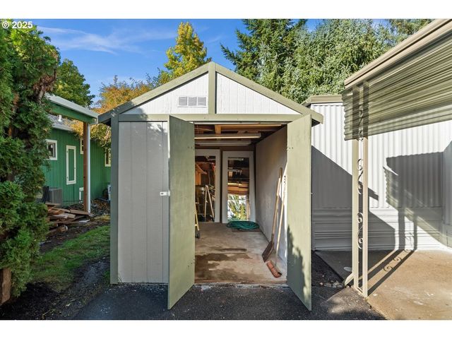 6900 Sw 195TH Ave 220, Beaverton, OR 97007