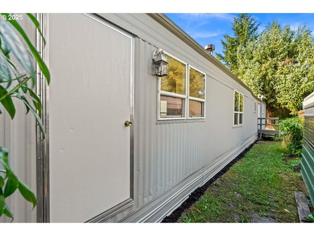 6900 Sw 195TH Ave 220, Beaverton, OR 97007