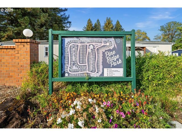 6900 Sw 195TH Ave 220, Beaverton, OR 97007