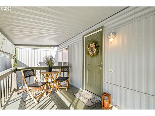 6900 Sw 195TH Ave 220, Beaverton, OR 97007