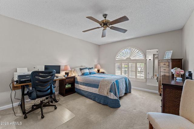 14626 W RAVENSWOOD Drive, Sun City West, AZ 85375