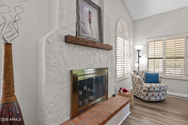 14626 W RAVENSWOOD Drive, Sun City West, AZ 85375