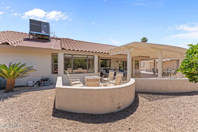 14626 W RAVENSWOOD Drive, Sun City West, AZ 85375