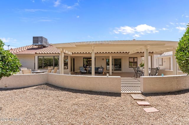 14626 W RAVENSWOOD Drive, Sun City West, AZ 85375