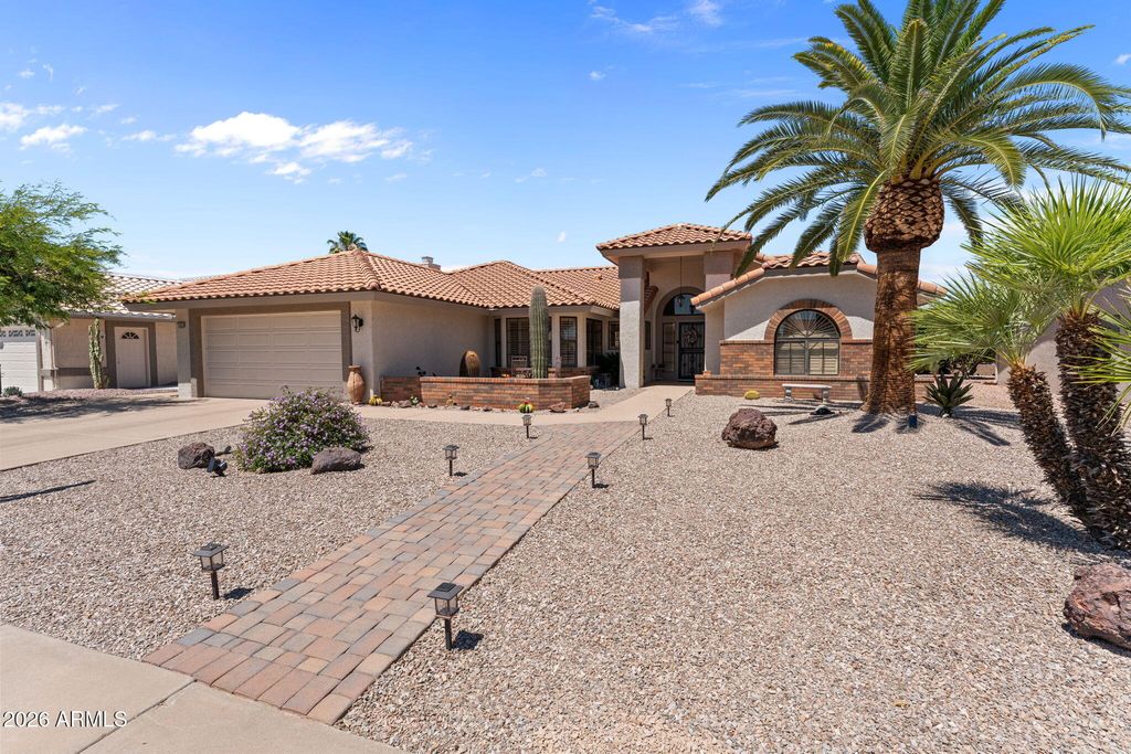 14626 W RAVENSWOOD Drive, Sun City West, AZ 85375