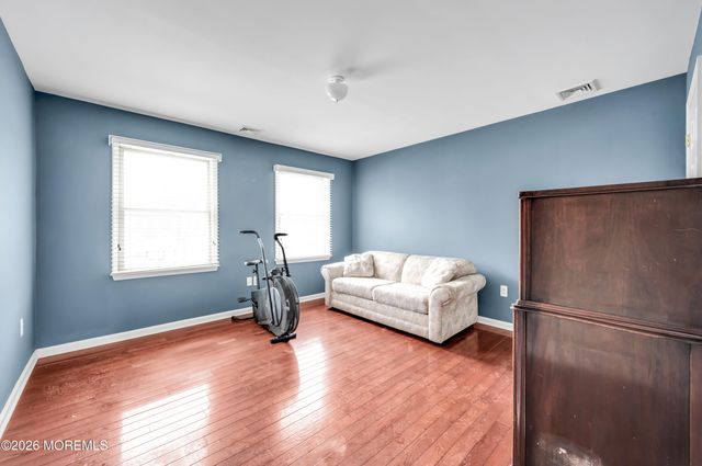 788 Dorathys Lane, Jackson, NJ 08527