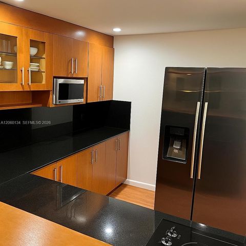 3625 N Country Club Drive 1805, Aventura, FL 33180