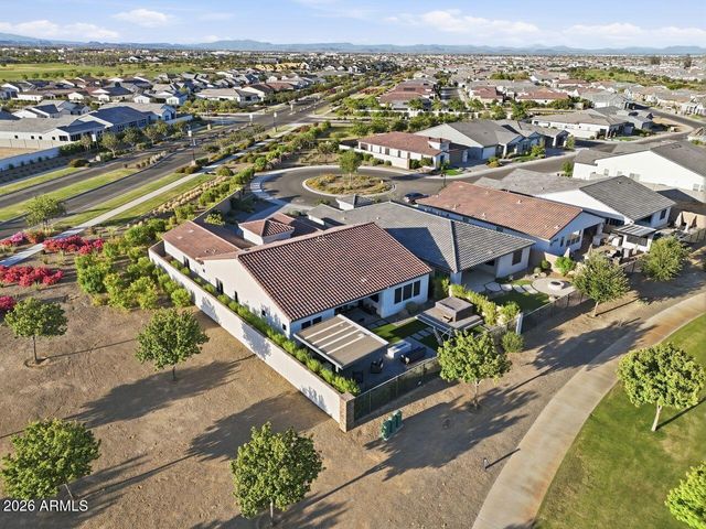 17775 W GUTHRIE Street, Surprise, AZ 85388