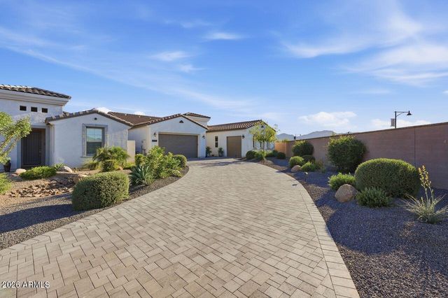 17775 W GUTHRIE Street, Surprise, AZ 85388