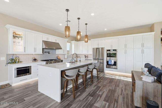 17775 W GUTHRIE Street, Surprise, AZ 85388