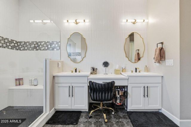 17775 W GUTHRIE Street, Surprise, AZ 85388