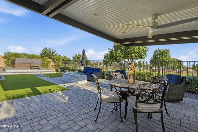 17775 W GUTHRIE Street, Surprise, AZ 85388