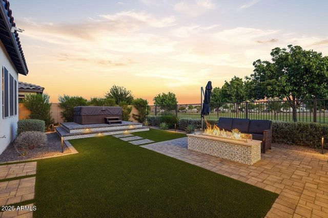 17775 W GUTHRIE Street, Surprise, AZ 85388
