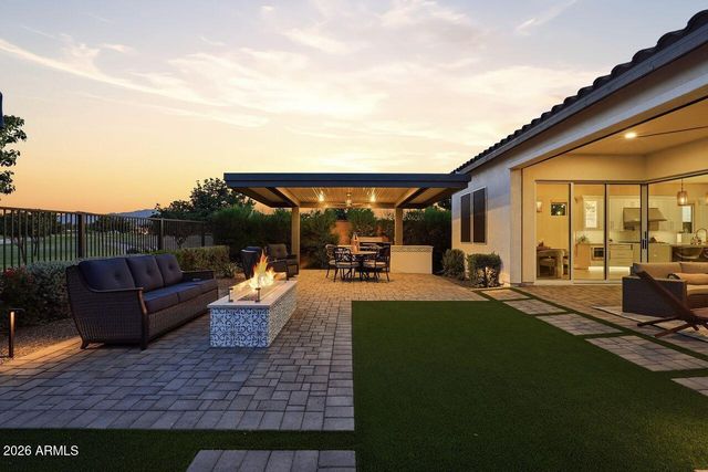 17775 W GUTHRIE Street, Surprise, AZ 85388