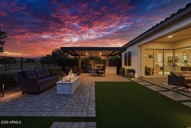 17775 W GUTHRIE Street, Surprise, AZ 85388
