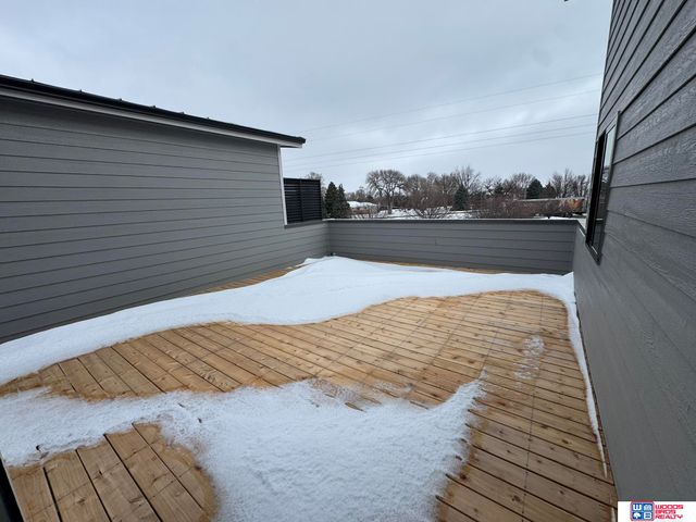 6764 Shadow Ridge Place, Columbus, NE 68601