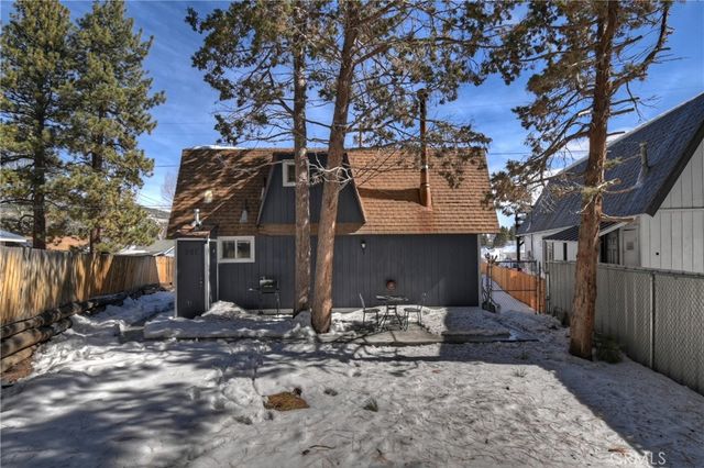 728 W Aeroplane, Big Bear City, CA 92314