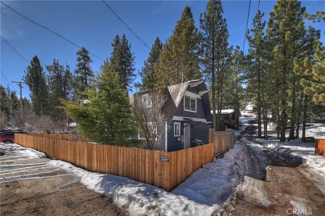 728 W Aeroplane, Big Bear City, CA 92314