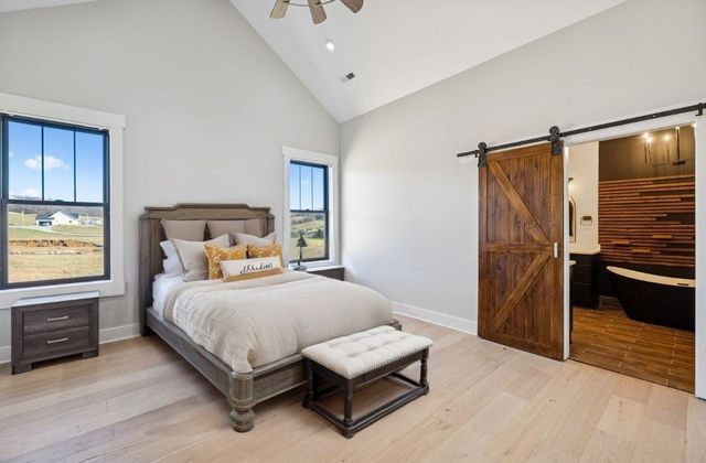 763 Thompson Creek Rd, Shelbyville, TN 37160