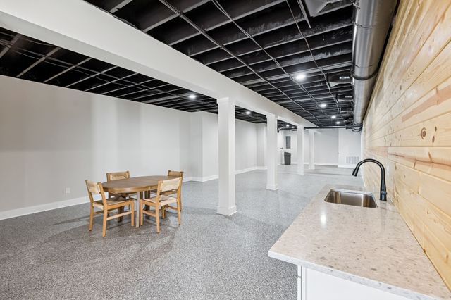 763 Thompson Creek Rd, Shelbyville, TN 37160