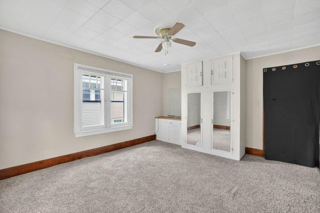 237 Miriam Drive, Waterloo, IA 50702