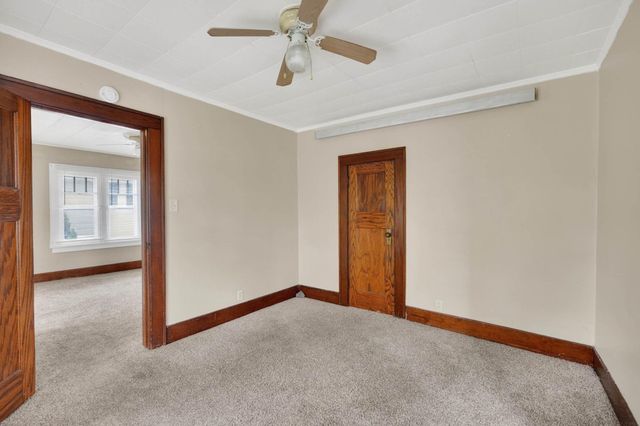 237 Miriam Drive, Waterloo, IA 50702