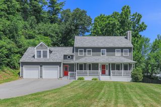431 Martins Pond, Groton, MA 01450