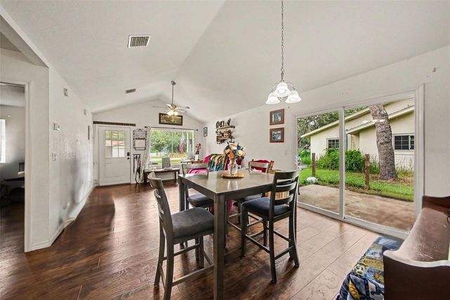 17050 SE 60TH STREET, Ocklawaha, FL 32179