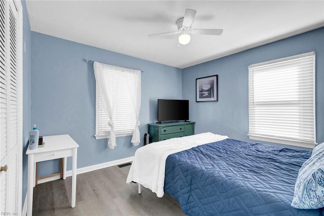 35 Clayton DR, Hampton, VA 23669