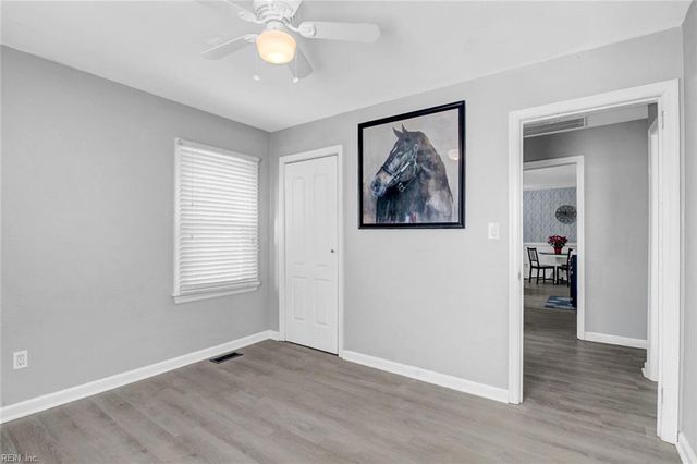 35 Clayton DR, Hampton, VA 23669