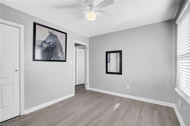 35 Clayton DR, Hampton, VA 23669