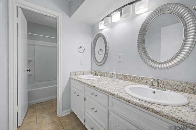 2125 Stonewood Dr, Baton Rouge, LA 70816