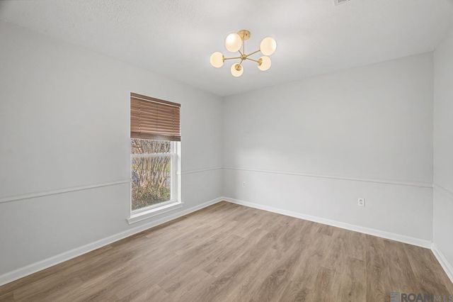 2125 Stonewood Dr, Baton Rouge, LA 70816