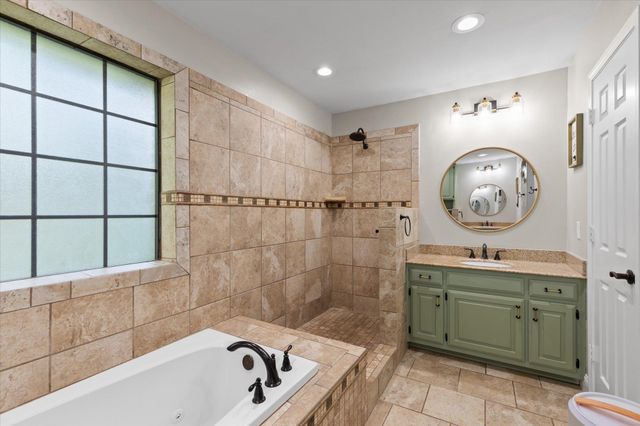 1212 Marigold Lane, Longview, TX 75604