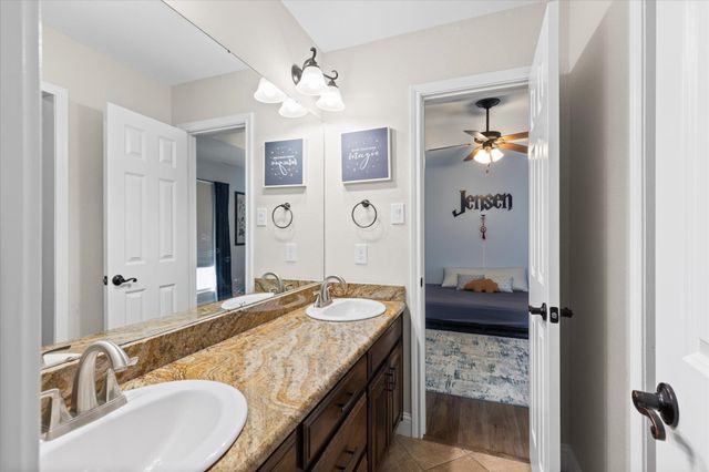 1212 Marigold Lane, Longview, TX 75604