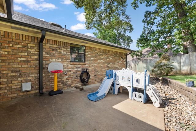 1212 Marigold Lane, Longview, TX 75604
