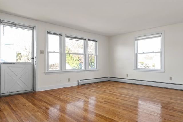 20 Sherbourne, Swansea, MA 02777