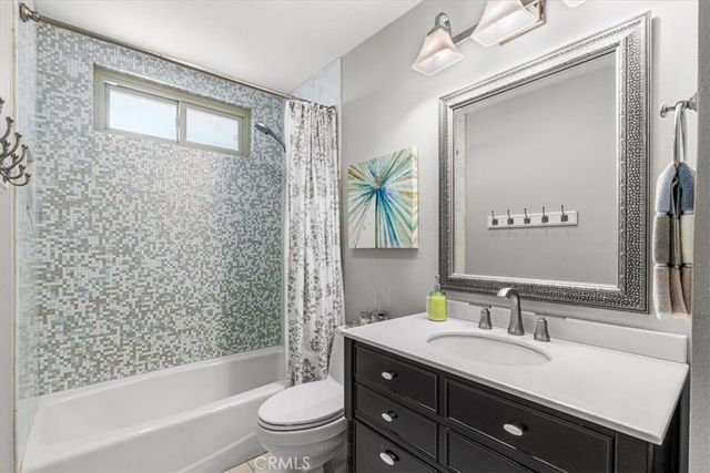 75215 Vista Huerto, Palm Desert, CA 92211