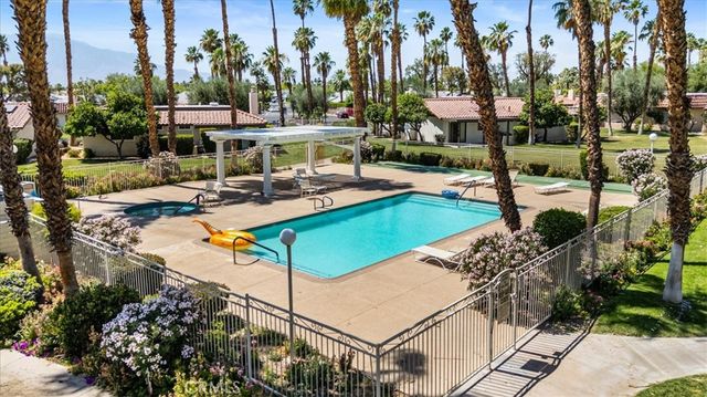 75215 Vista Huerto, Palm Desert, CA 92211