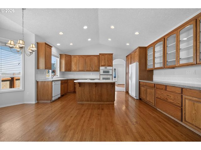 1531 Se IRONWOOD Ln, Gresham, OR 97080