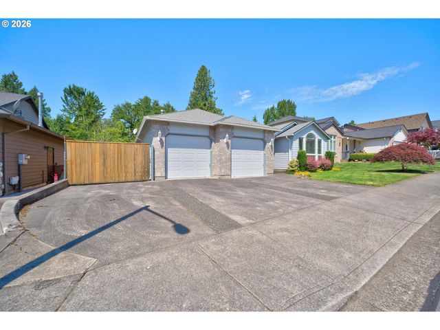 1531 Se IRONWOOD Ln, Gresham, OR 97080