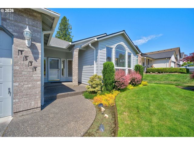 1531 Se IRONWOOD Ln, Gresham, OR 97080