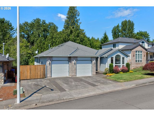 1531 Se IRONWOOD Ln, Gresham, OR 97080