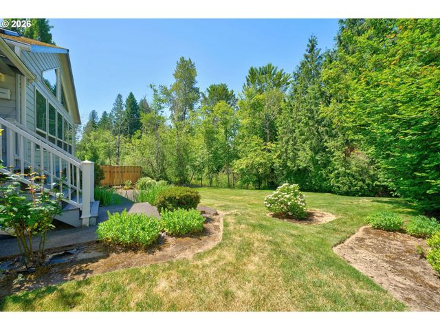 1531 Se IRONWOOD Ln, Gresham, OR 97080