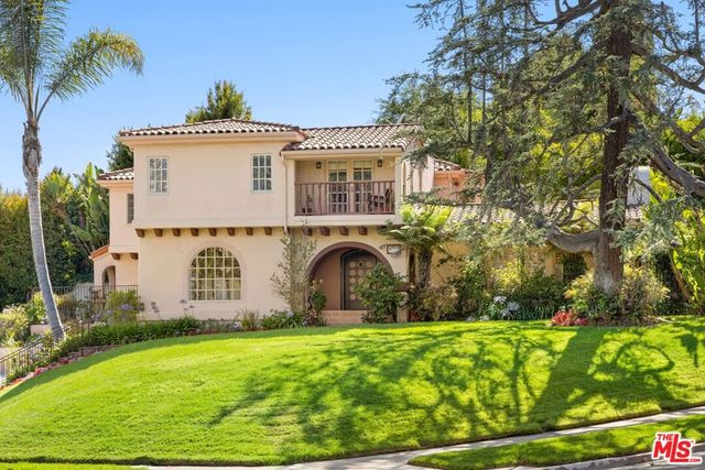1717 Comstock Avenue, Los Angeles, CA 90024