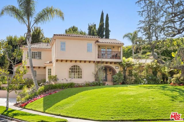 1717 Comstock Avenue, Los Angeles, CA 90024