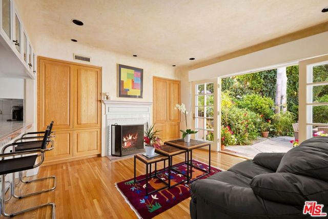 1717 Comstock Avenue, Los Angeles, CA 90024