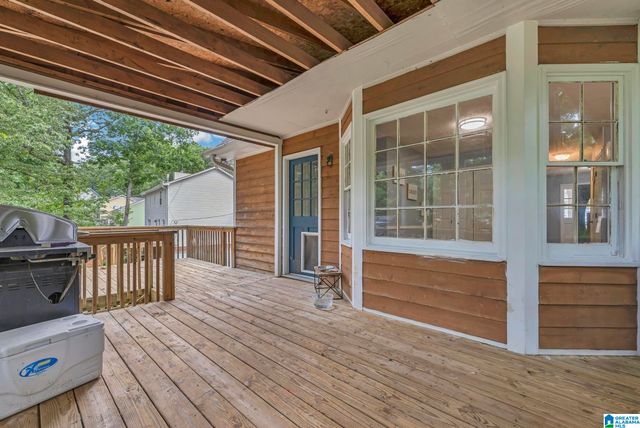 913 6TH AVENUE NW, Alabaster, AL 35007