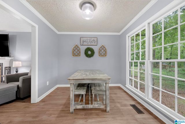 913 6TH AVENUE NW, Alabaster, AL 35007