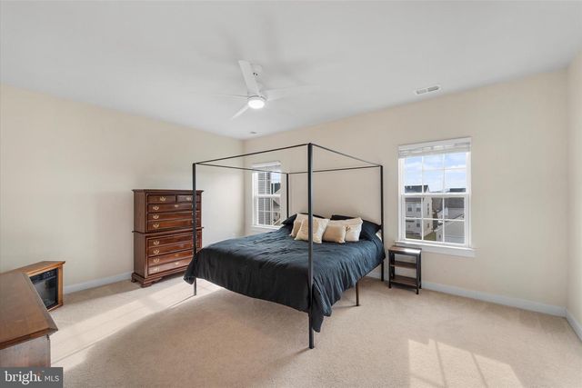 211 SHOE BUCKLE CT, Stephens City, VA 22655